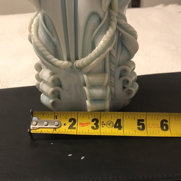 Over 8” tall deco candle - Picture 3 of 6